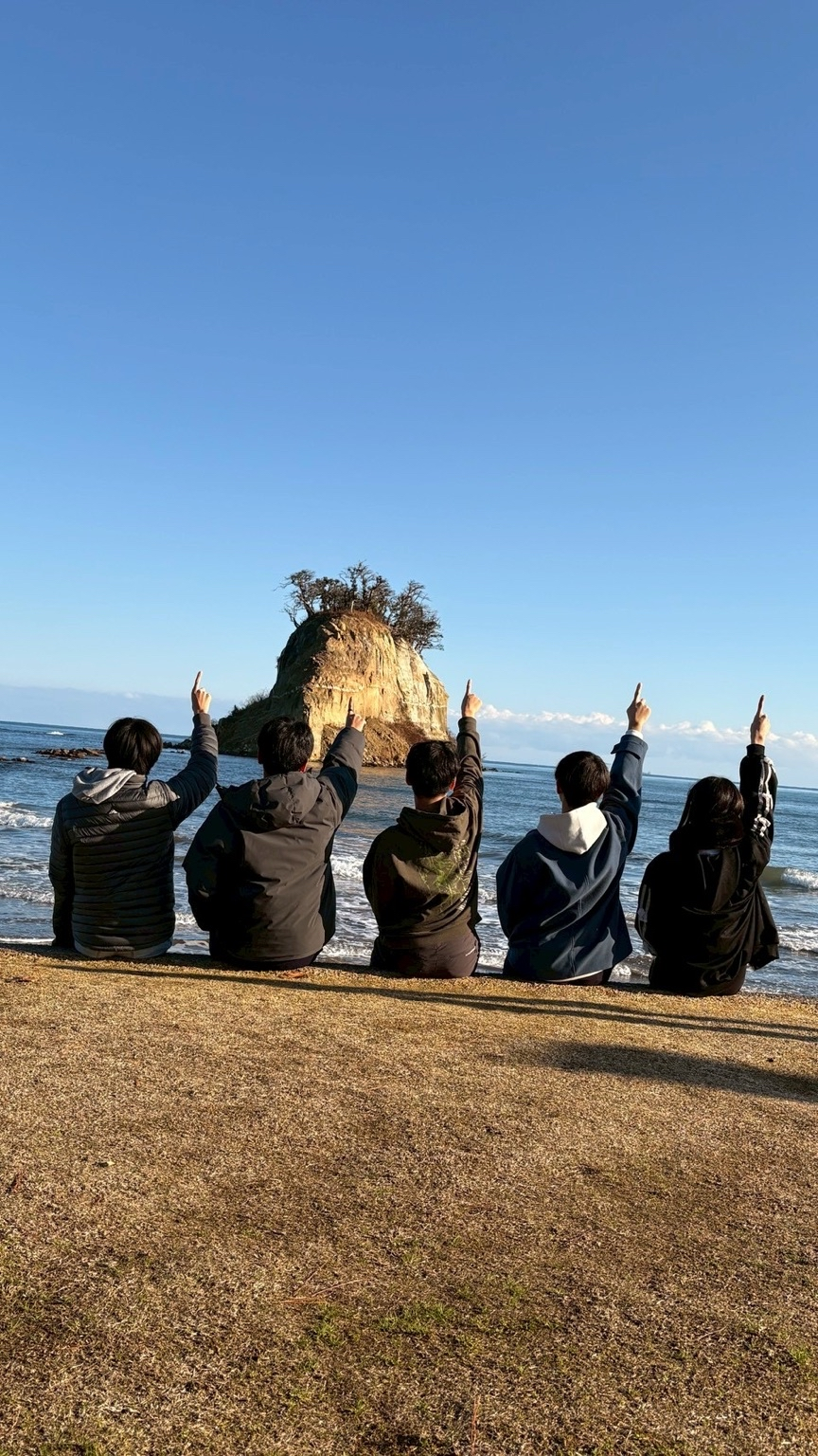 能登の海とメンバー